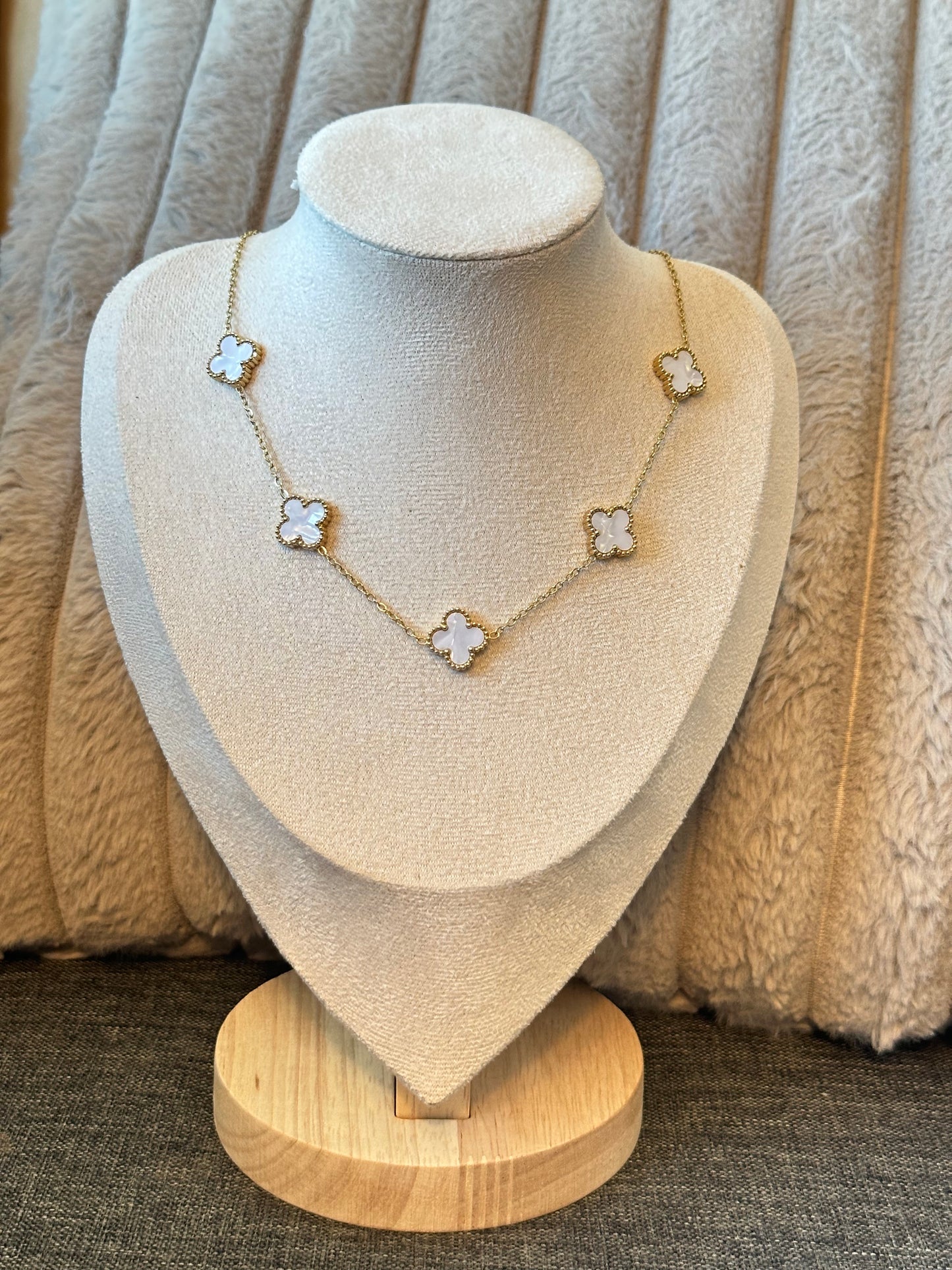 The Station Luster Clover