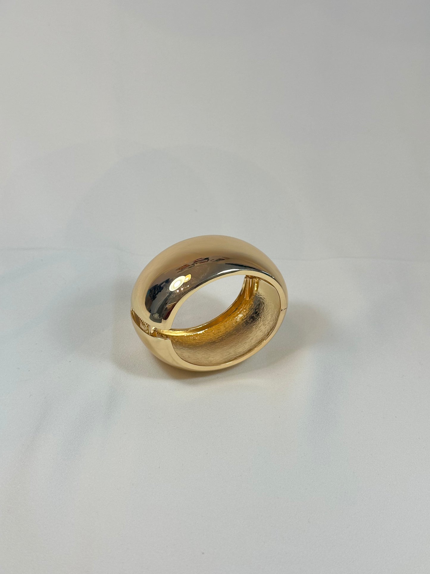 The Opulent Arch Cuff