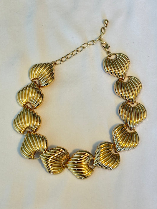 The Scallop Heart Chain