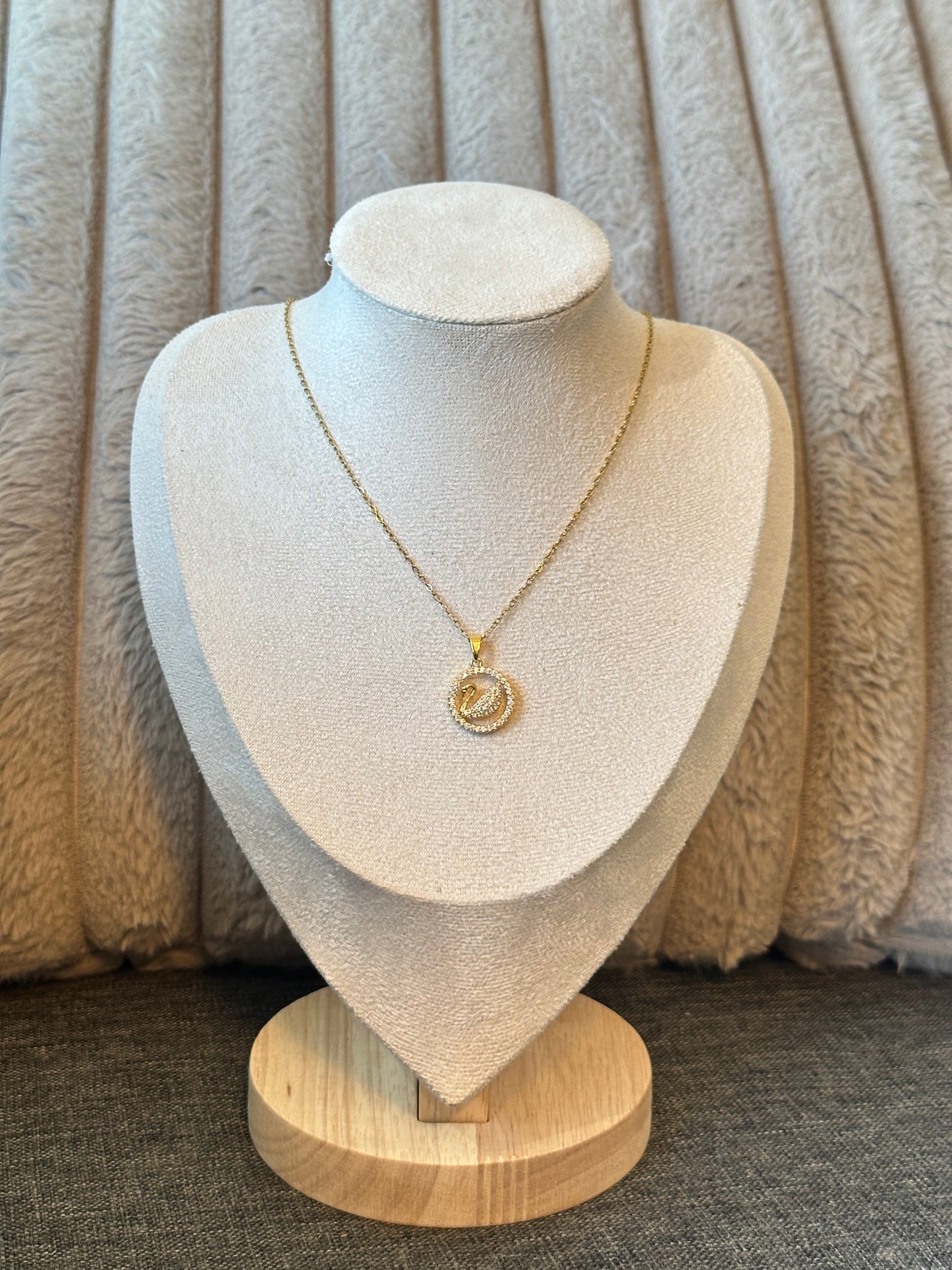The Swan Grace Pendant