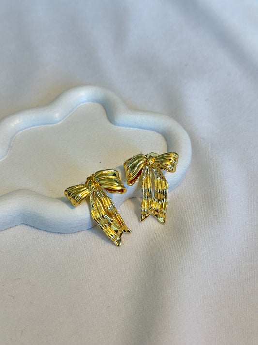The Sculpted Tassel Earrings