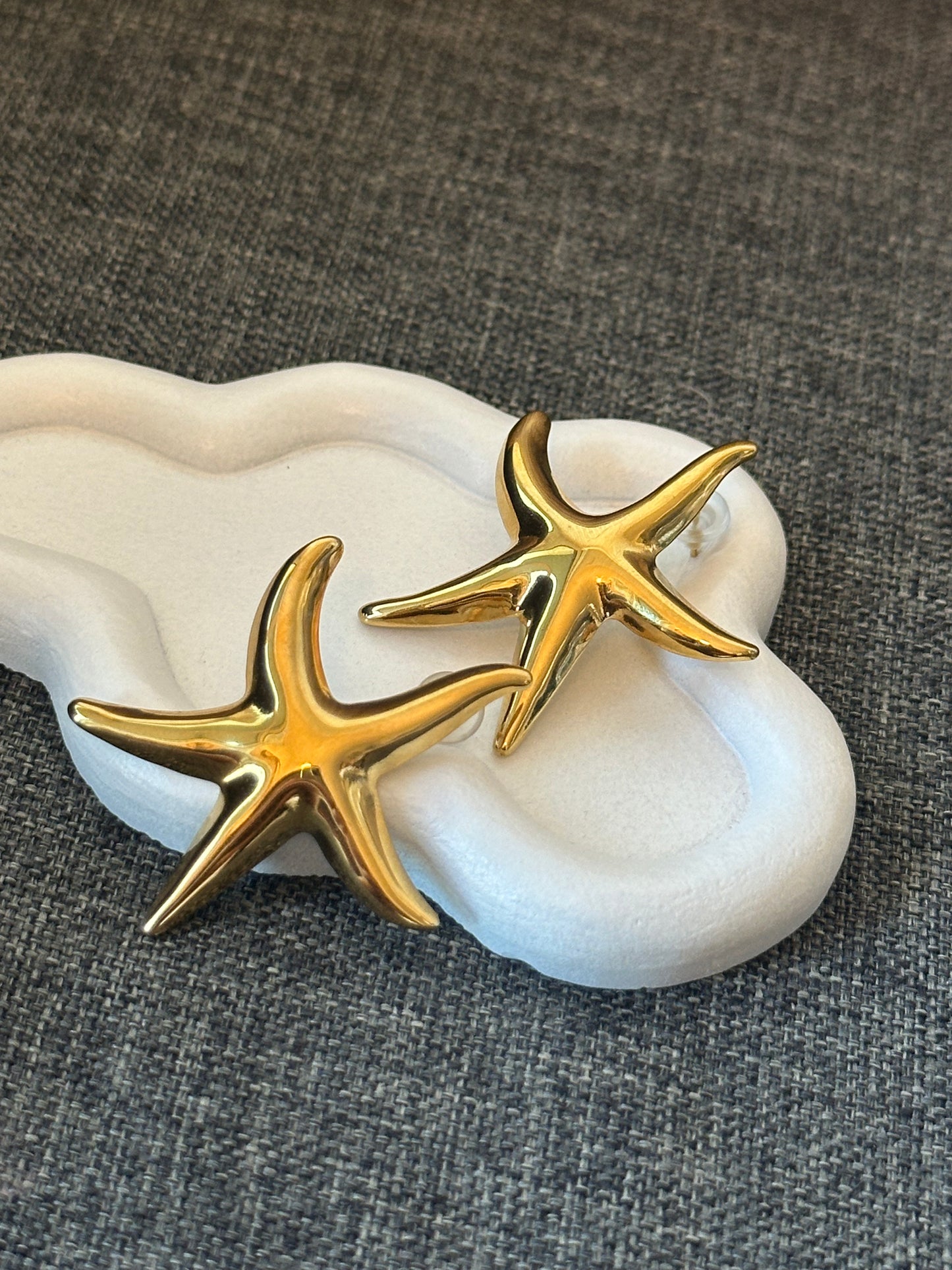 The Liquid Starfish Studs