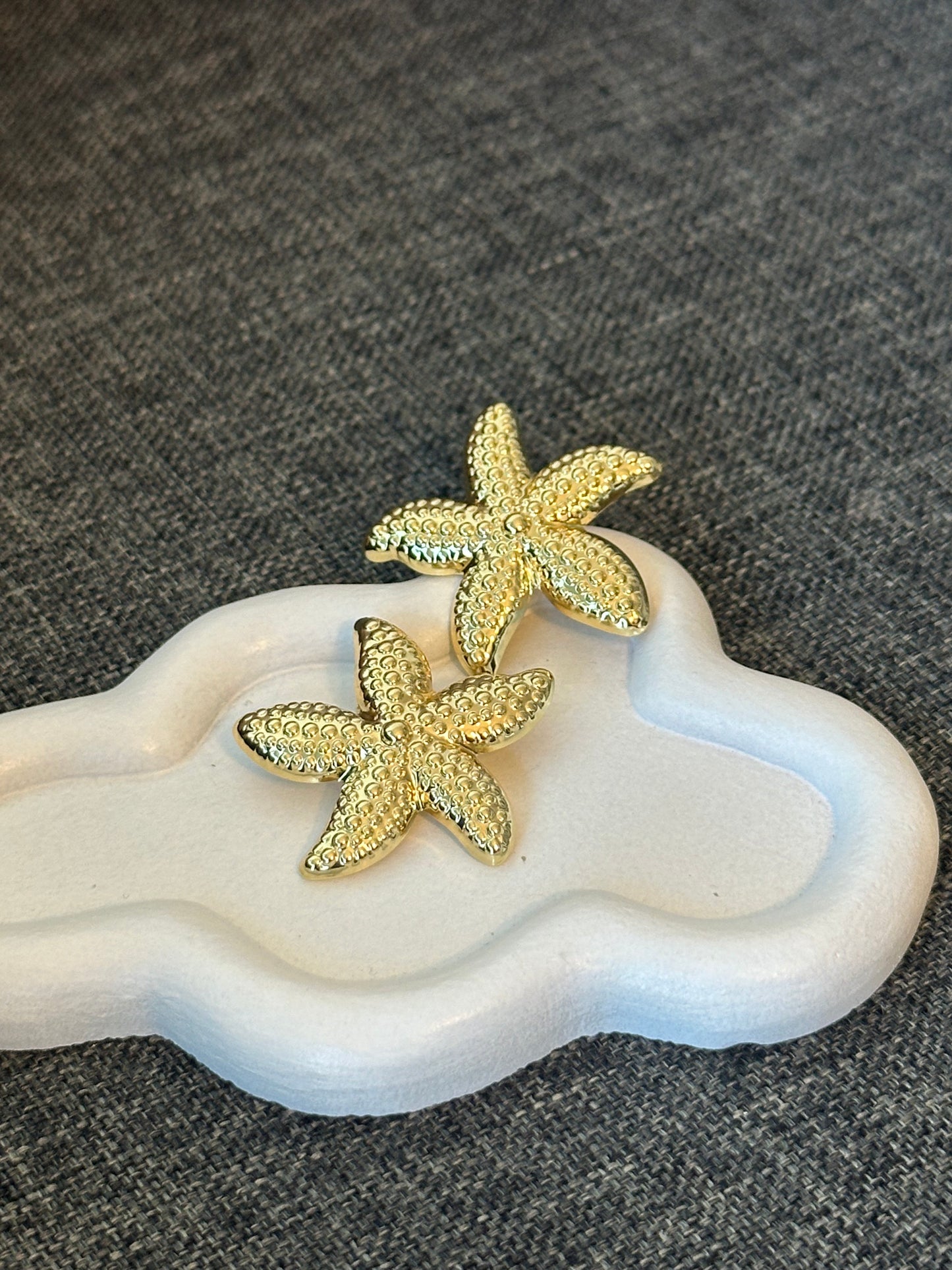 The Sea Urchin Studs