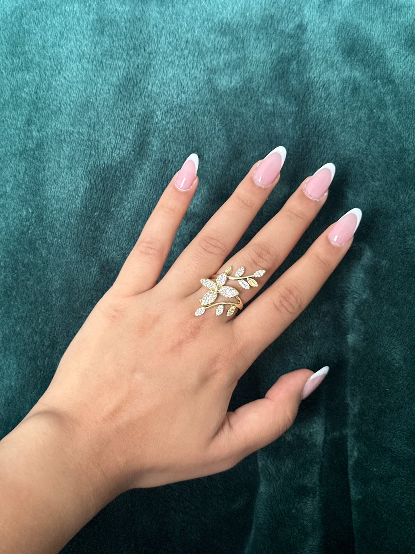 The Golden Vine Wrap