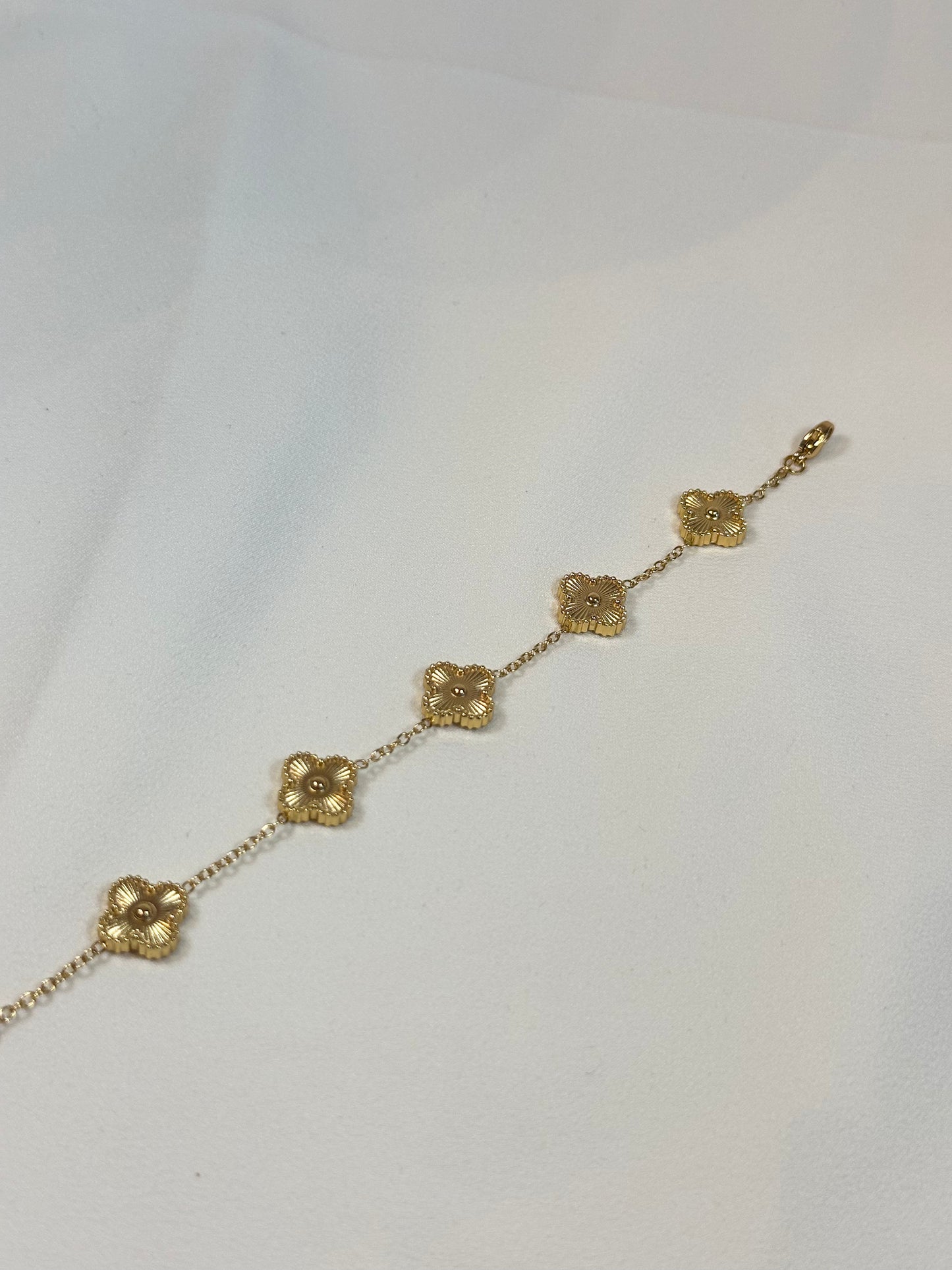 The Station Luster Bracelet